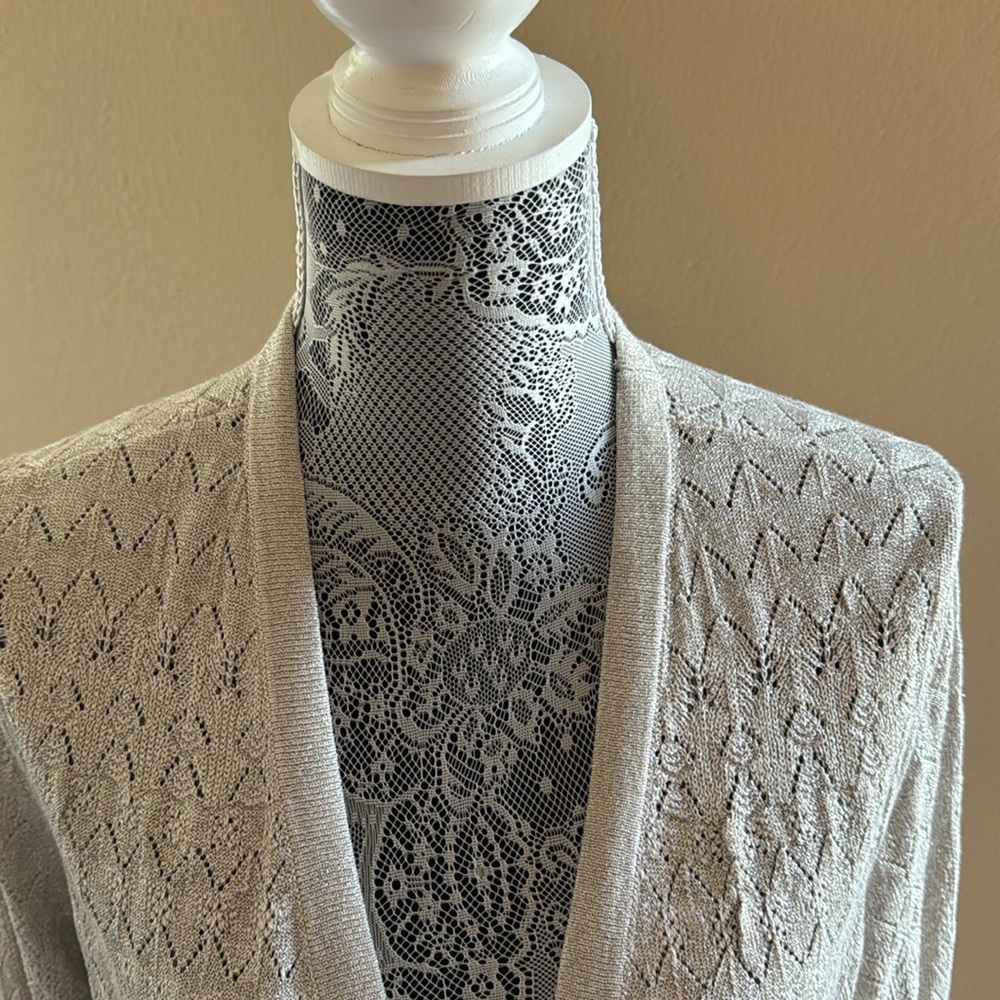 Cardigan - Picture 3 of 5